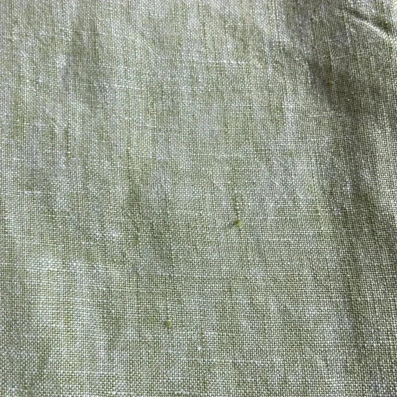 Banana Republic | Linen Long  Sleeve Button Down - Picture 7 of 7